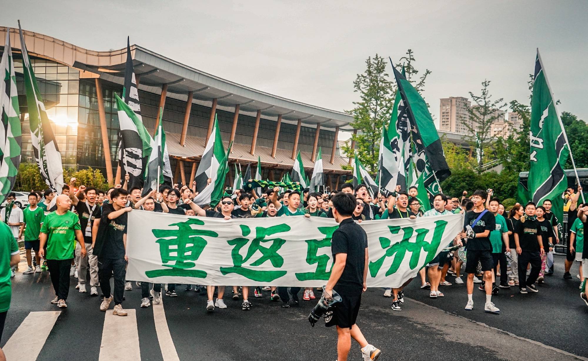 关于卫冕冠军,西藏长安无敌队坚持决战亚冠巅峰的信息 关于卫冕冠军,西藏长安无敌队坚持决战亚冠巅峰的信息