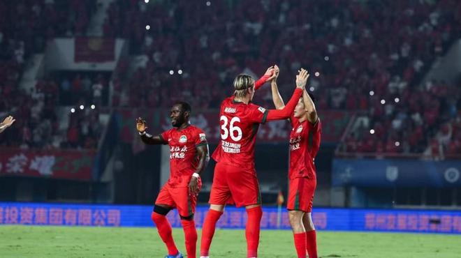 包含上海上港战平大连一方,积累保级宝贵积分的词条 包含上海上港战平大连一方,积累保级宝贵积分的词条