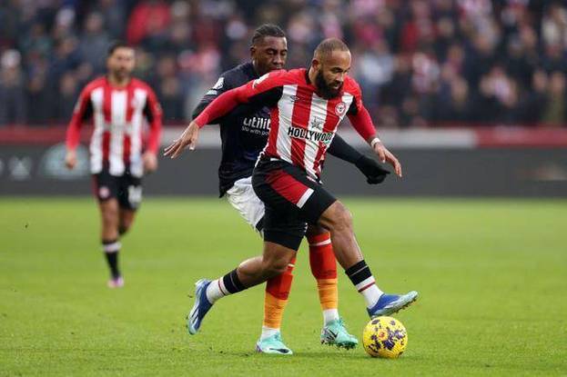 星空体育官方入口-鹿岛鹿角主场迎战曼联，锋线火力引爆看点的简单介绍