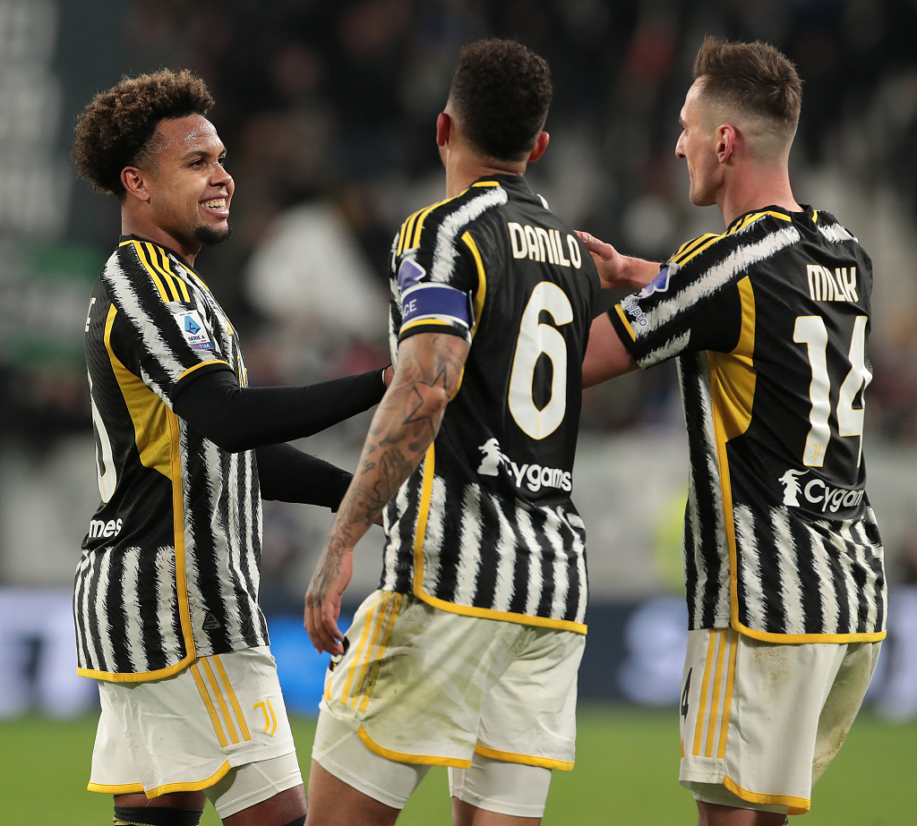 星空体育官网-包含意甲冠军争夺激烈，多支球队势均力敌的词条