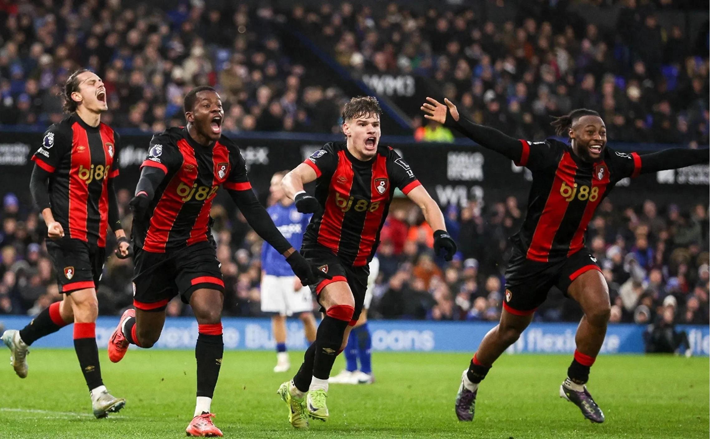 包含伯恩利战胜劲旅,球队竭尽全力奔向胜利的词条 包含伯恩利战胜劲旅,球队竭尽全力奔向胜利的词条