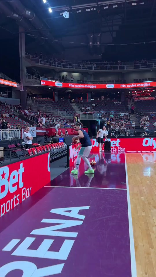 斯洛文尼亚客场2-1逆转拉脱维亚,领跑小组的简单介绍 斯洛文尼亚客场2-1逆转拉脱维亚,领跑小组的简单介绍