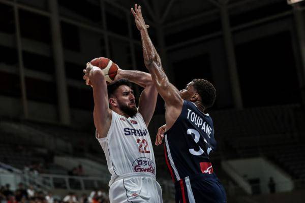 星空体育官方登录入口-欧洲篮坛风云再起，球星争霸展现实力