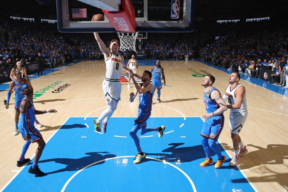 星空体育投注-掘金逆袭横扫人，西部决赛晋级总决赛的简单介绍