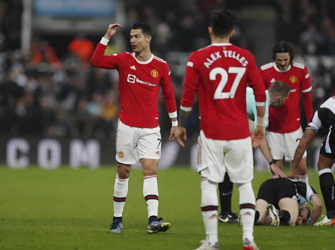 伯恩利主场不敌豪门，保级艰难的简单介绍