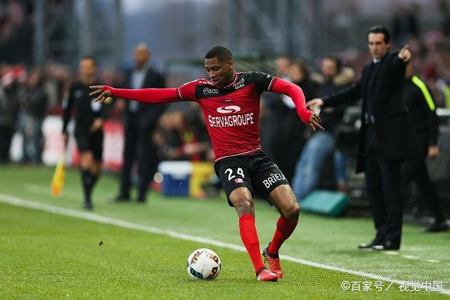 甘冈主场击败斯特拉斯堡,取得胜利 甘冈主场击败斯特拉斯堡,取得胜利